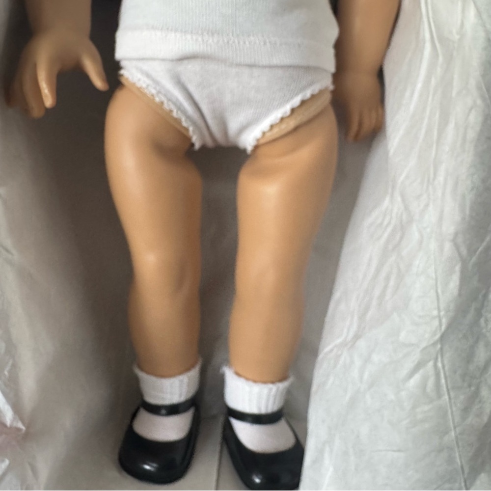 American Girl Molly Doll & Book - Picture 14 of 16